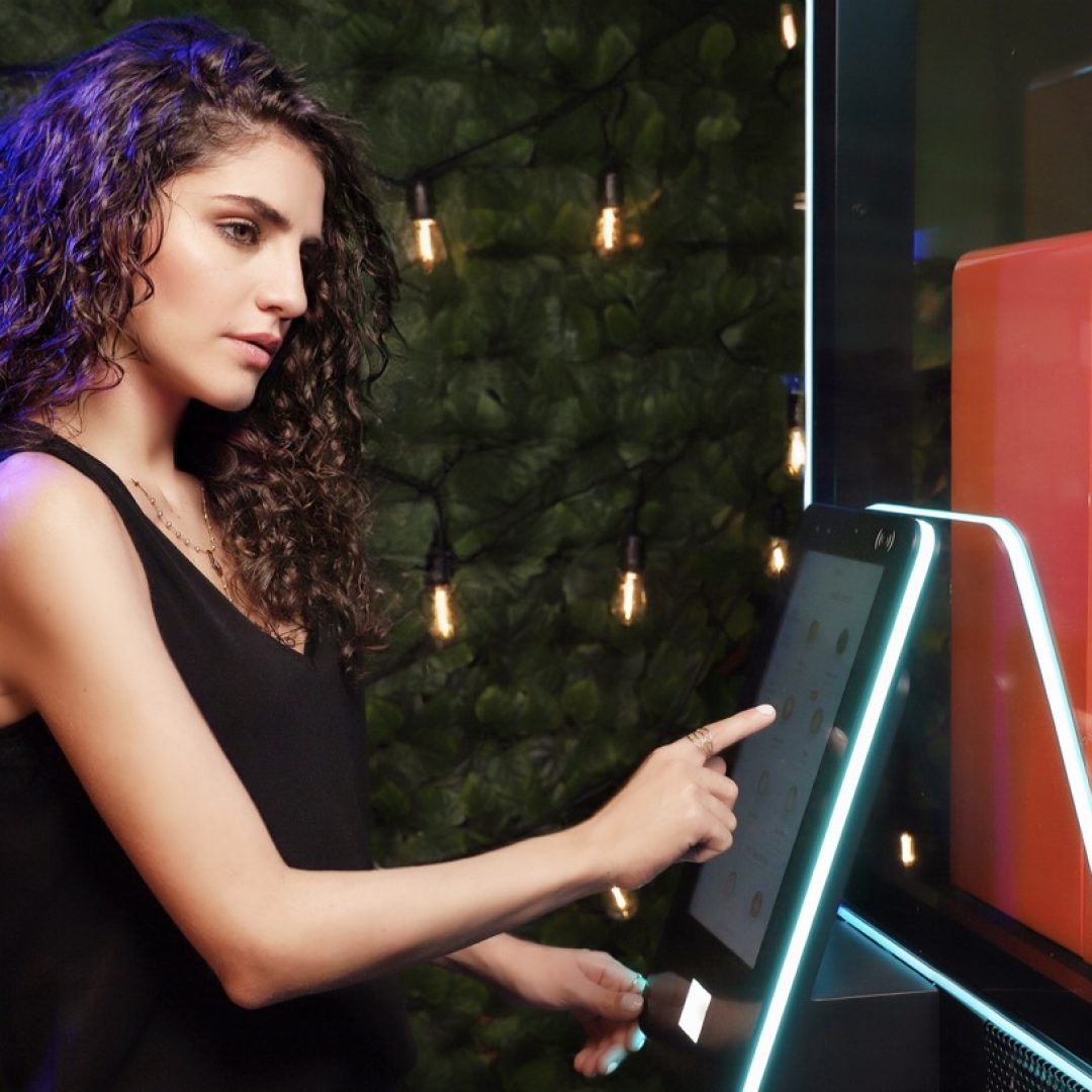 Robot Coffee Barista Robot Coffee Barista